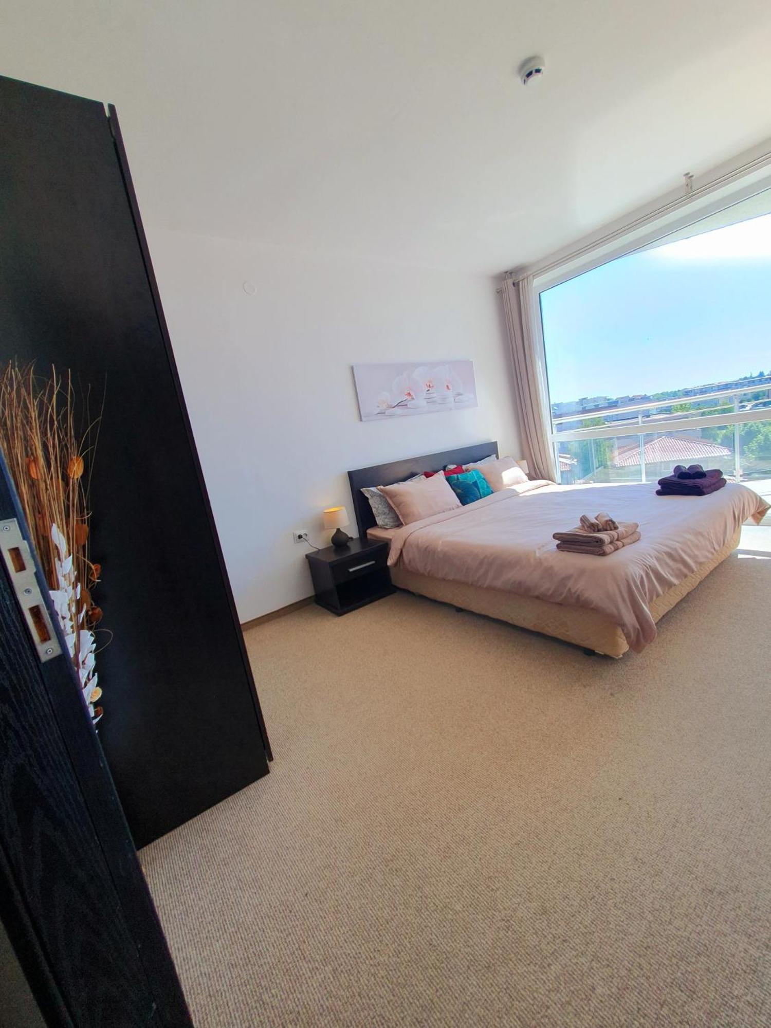 Elena'S Lux Aparthotel - Town & Sea View - Atlantis Spa Sarafovo Esterno foto